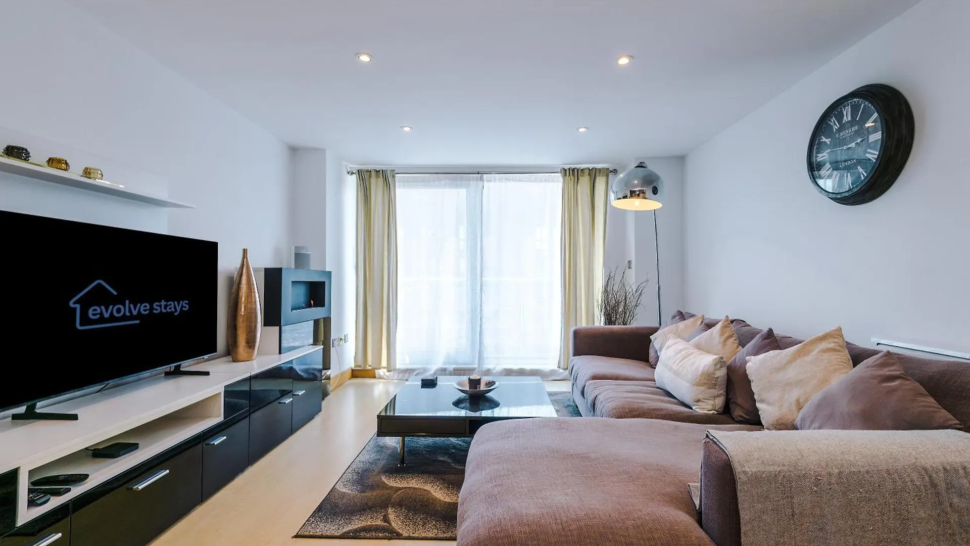 아파트 Central Leeds 2Br 2Ba, Wi-Fi, Kitchen, Sleeps 5